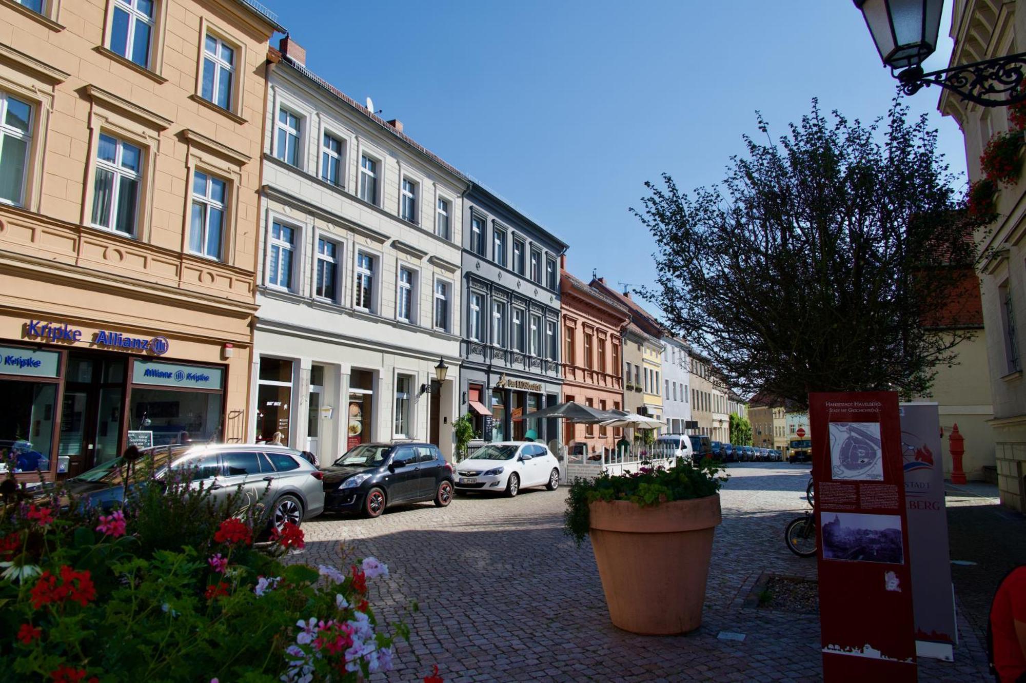 Das Bilderbuchcafe - Pension Markt 7 Хафельберг Экстерьер фото